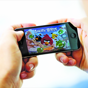 Analyst: Mobile to dominate gaming by 2016