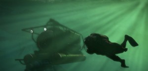 GTA 5 screenshots show underwater diving